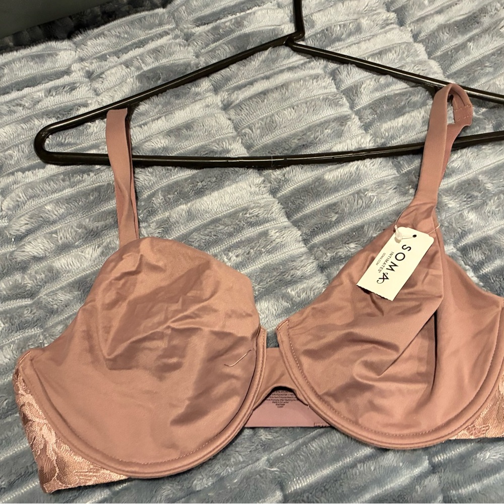 Soma Women's Blush Lace Bra